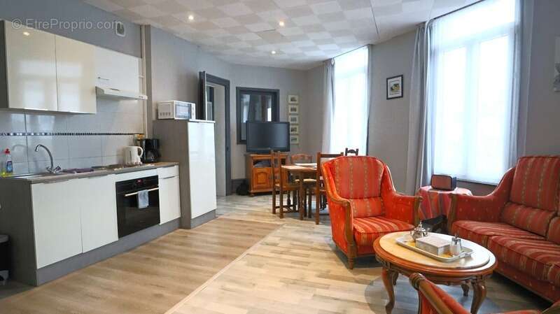 Appartement à FOURMIES