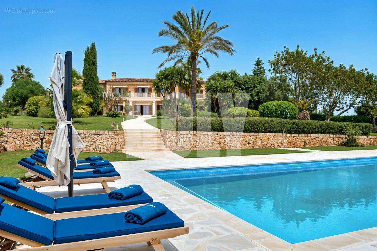 Maison à AURIBEAU-SUR-SIAGNE