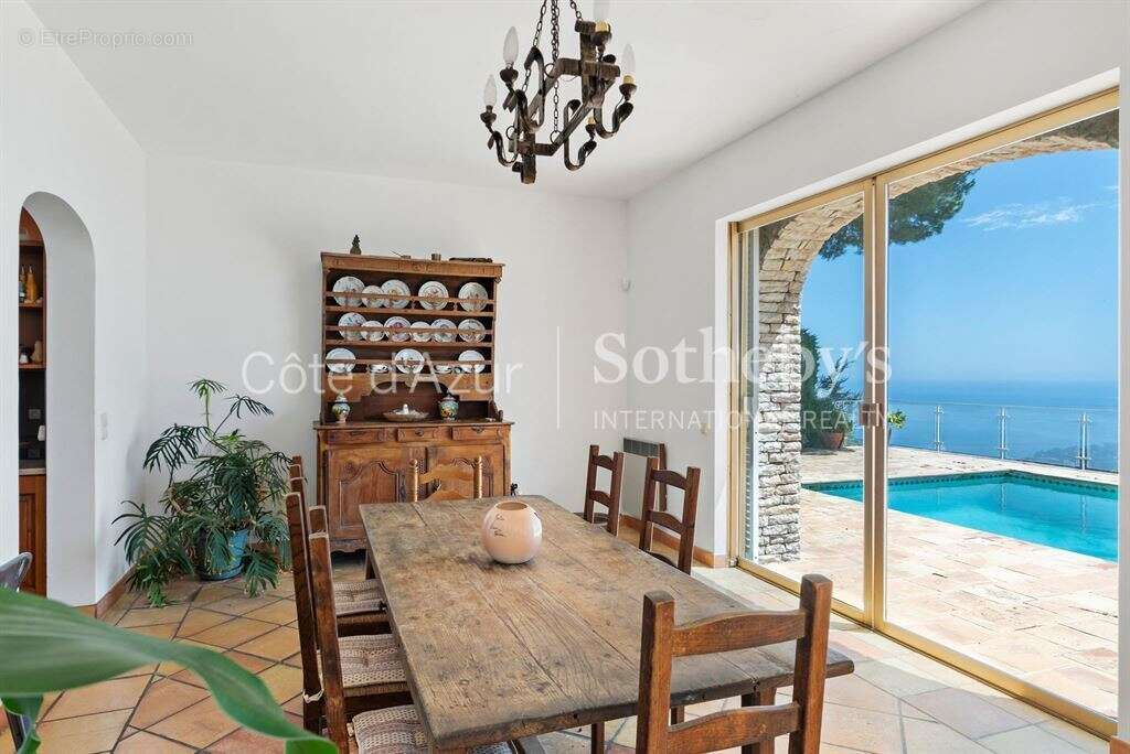 Maison à ROQUEBRUNE-CAP-MARTIN