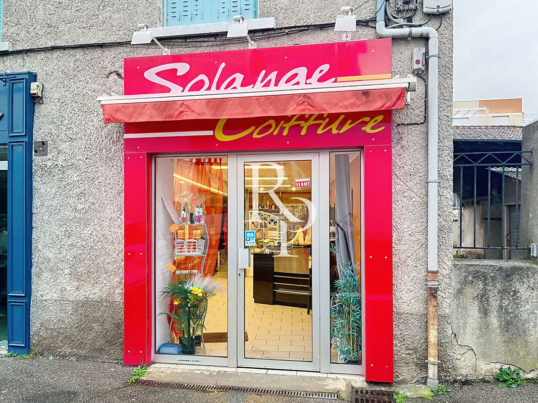 Commerce à CRAPONNE