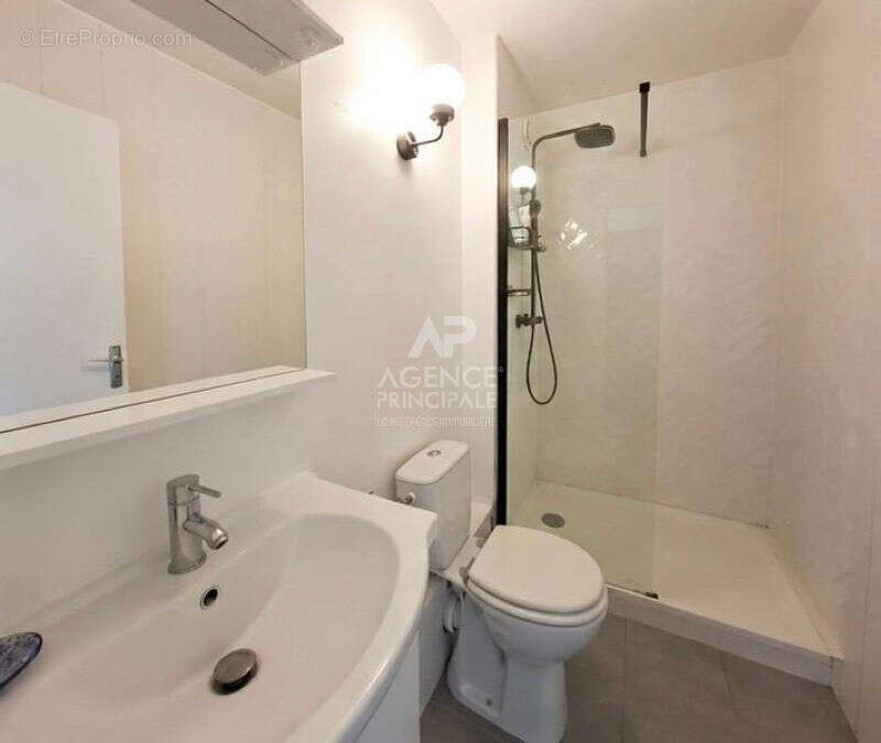 Appartement à VERNEUIL-SUR-SEINE