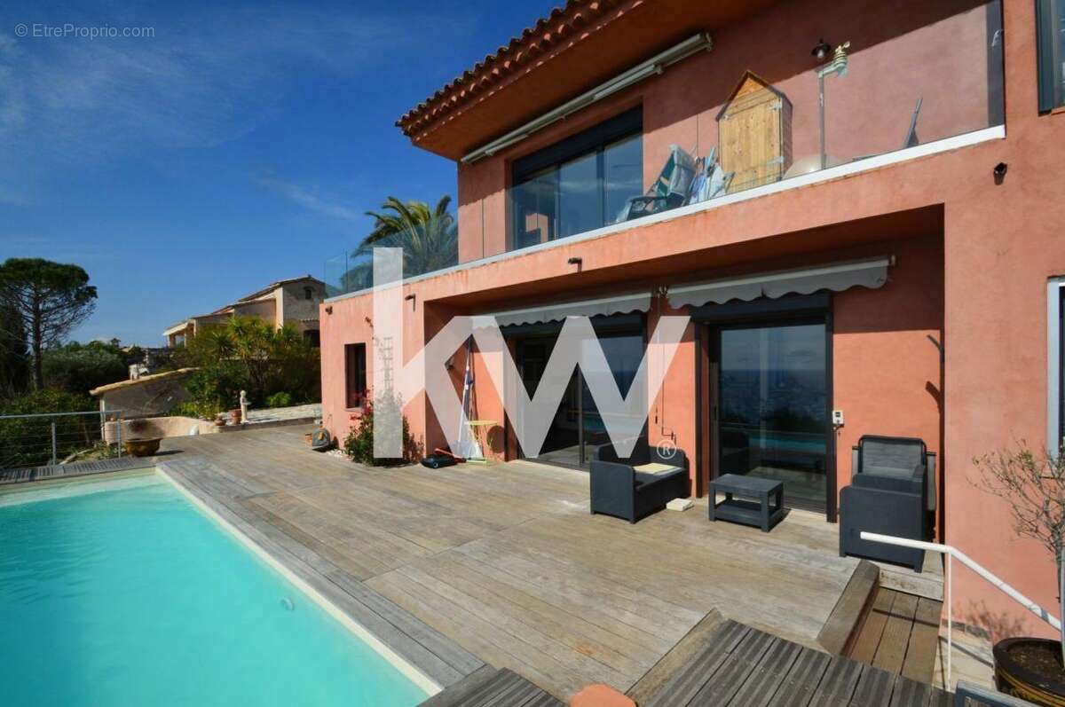 Maison à SAINT-RAPHAEL