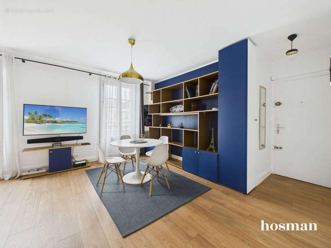 Appartement à PARIS-15E