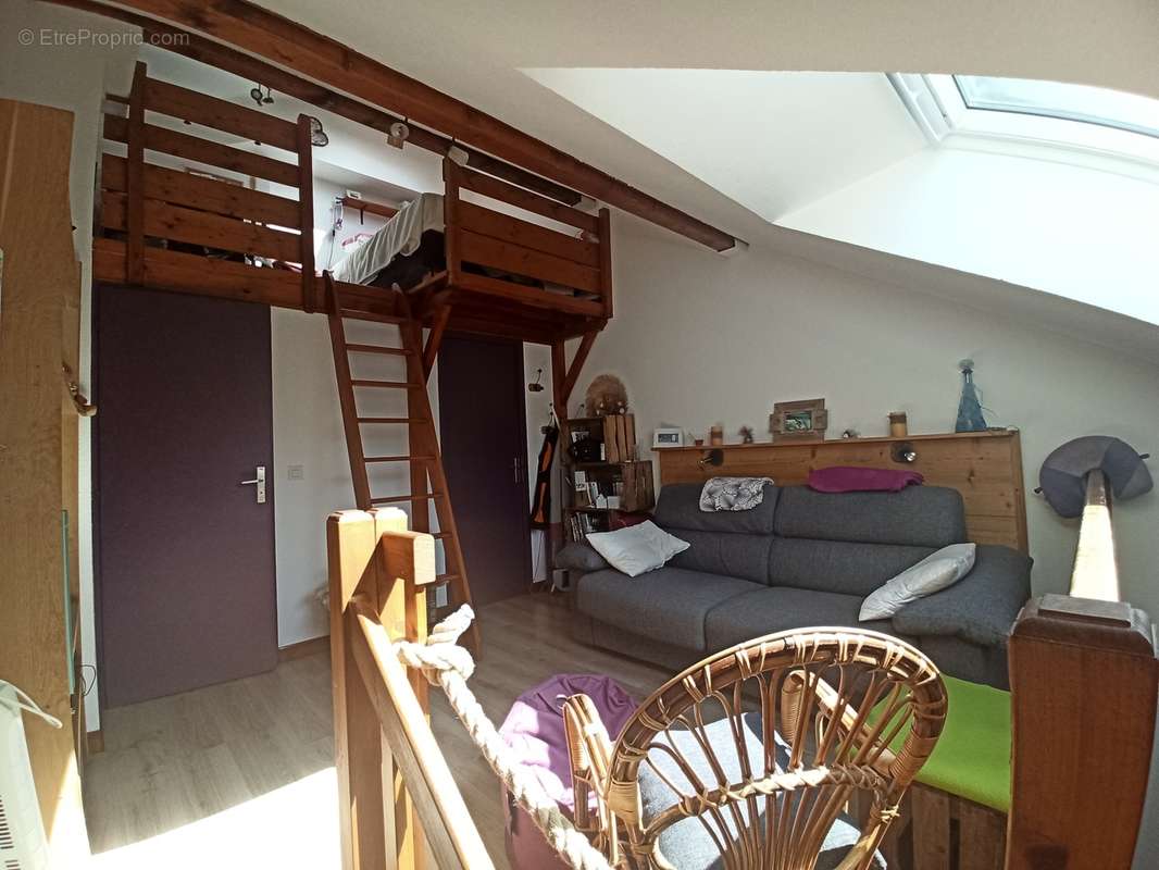 Aménagement 2e chambre ou bureau - Appartement à SAINT-JORIOZ