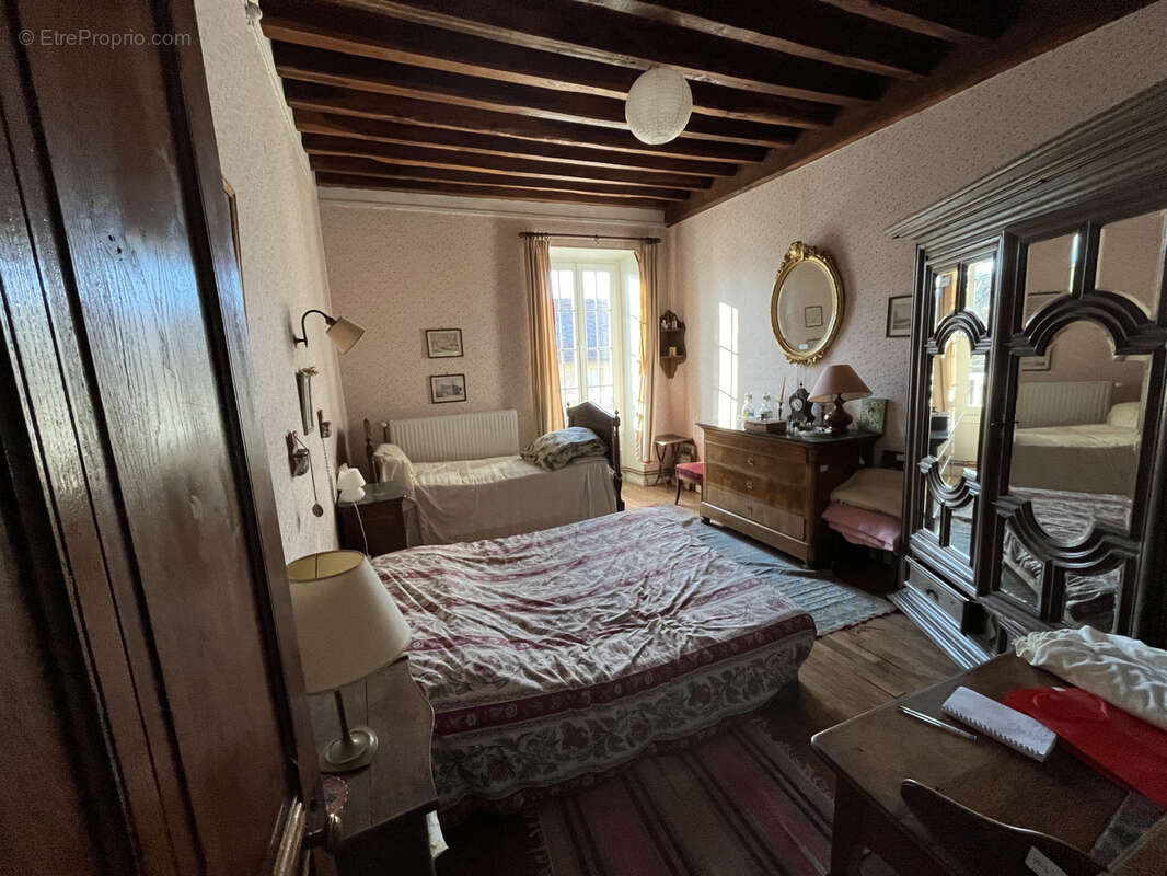 Autre à QUINCY-LE-VICOMTE