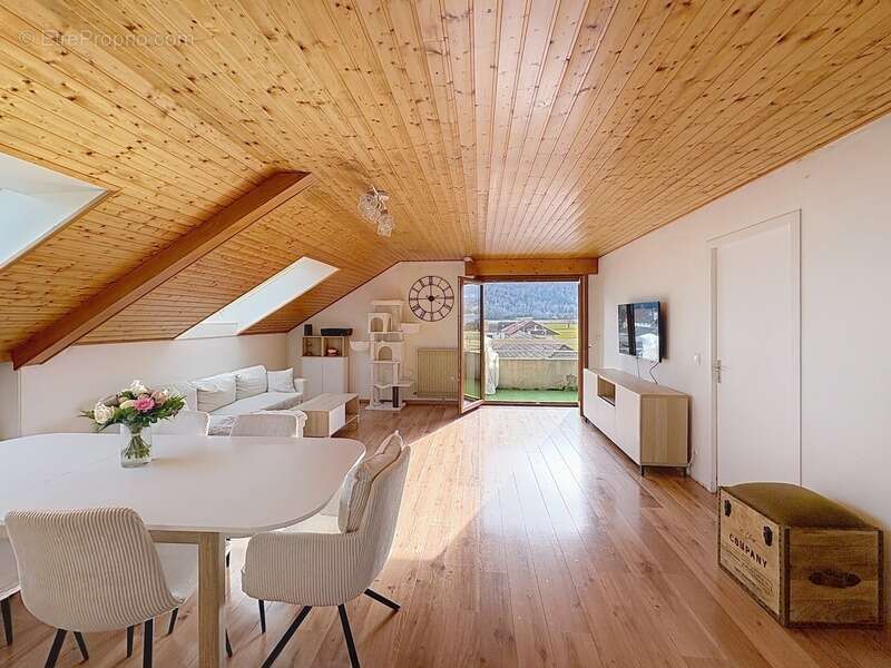 Appartement à BONNEVILLE