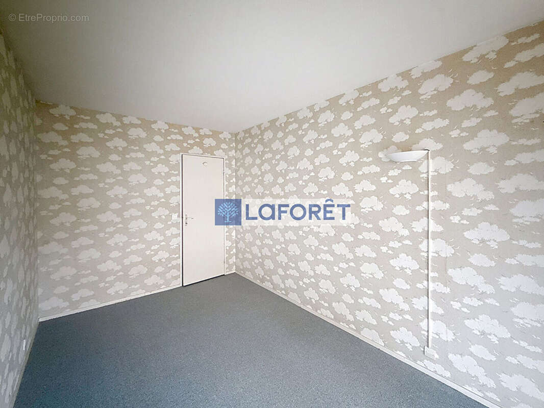 Appartement à ELANCOURT
