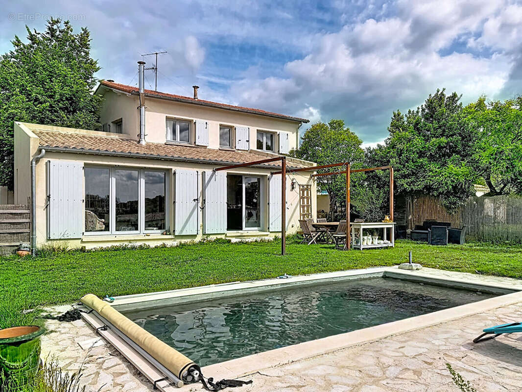 Maison à SAINT-VINCENT-DE-BARBEYRARGUES