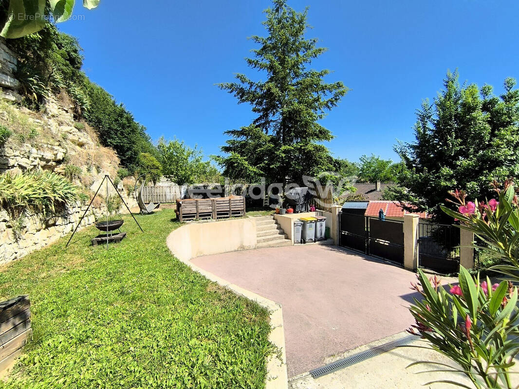 Maison à CONFLANS-SAINTE-HONORINE