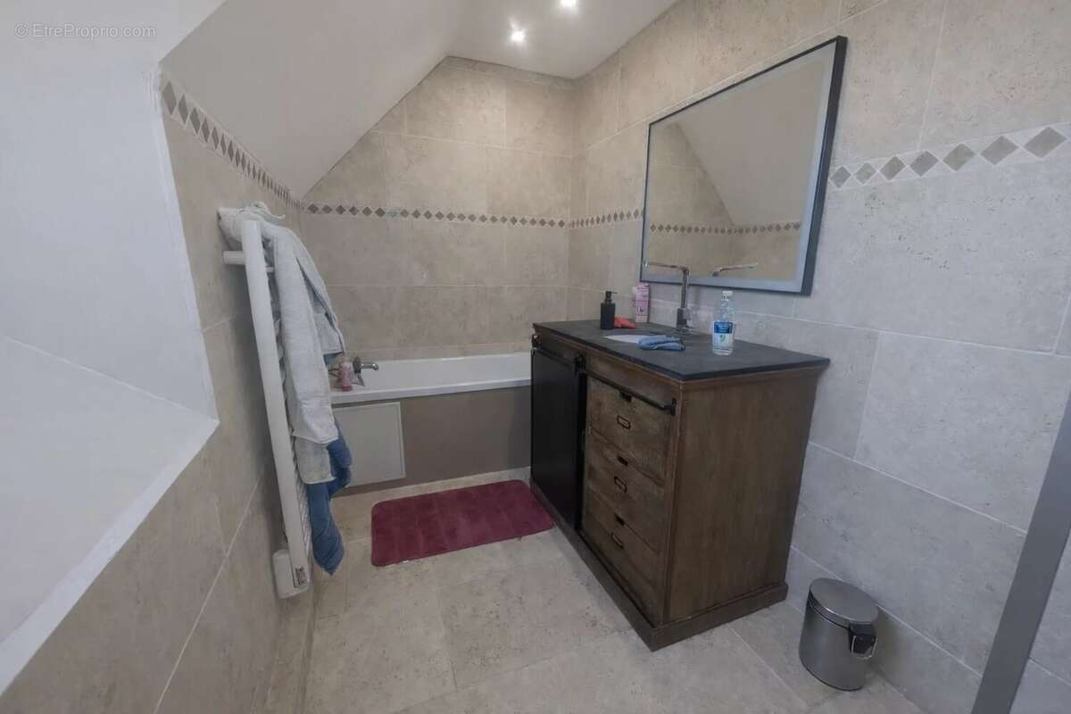 Maison à LIZY-SUR-OURCQ