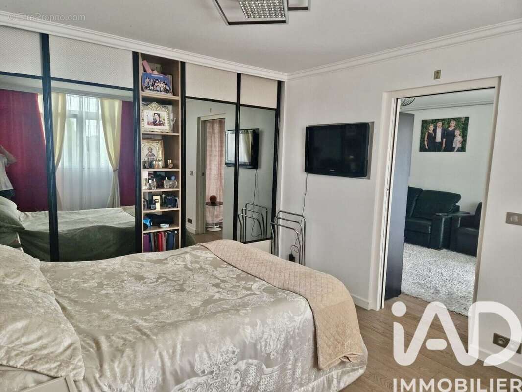 Photo 7 - Appartement à SAVIGNY-SUR-ORGE