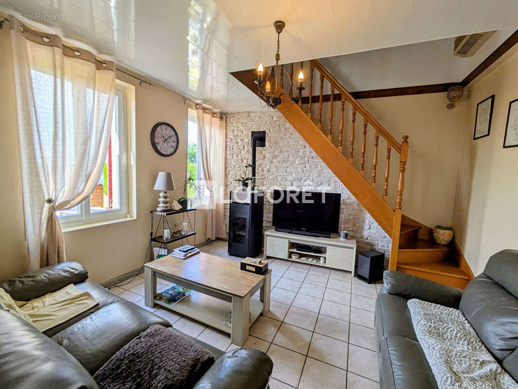 Maison T5 Ecauville 107 m2 - photo 2