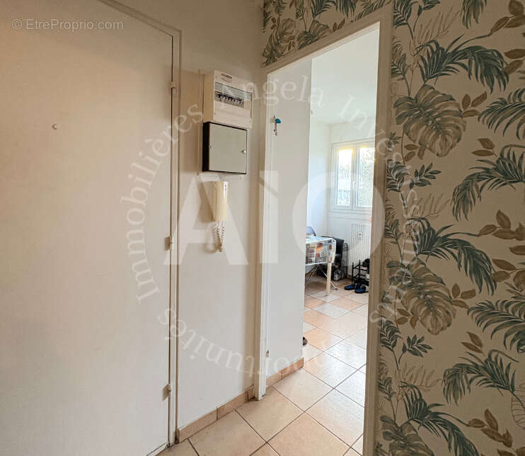 Appartement à RILLIEUX-LA-PAPE