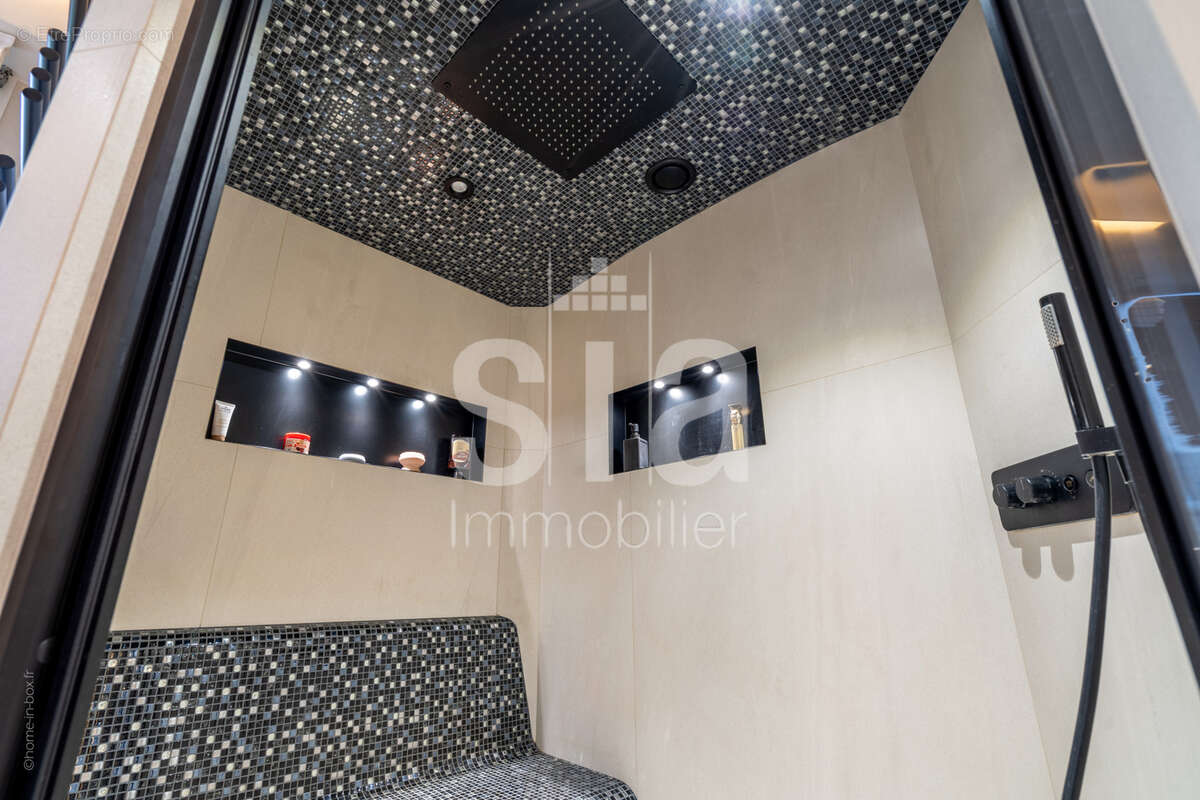 Appartement à NOGENT-SUR-MARNE