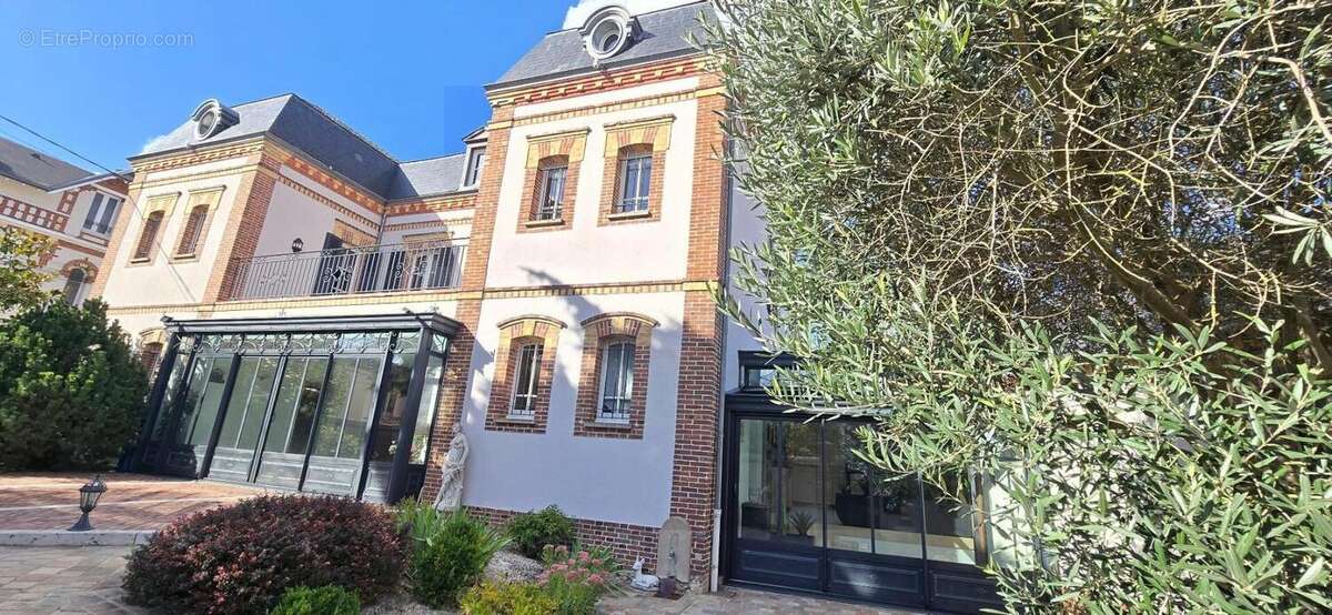 Maison à CHARTRES