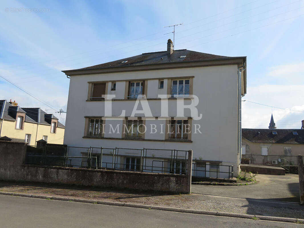 Appartement à PRE-EN-PAIL