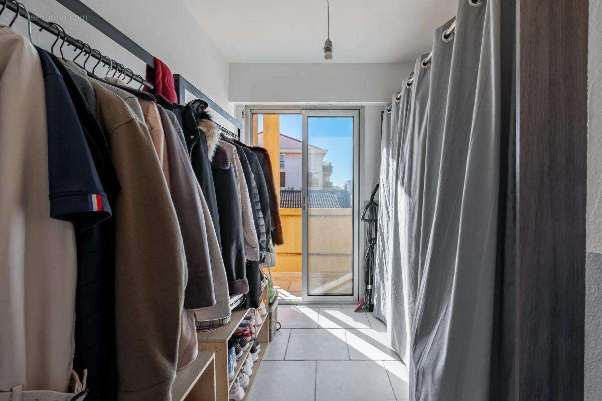 Appartement à FREJUS