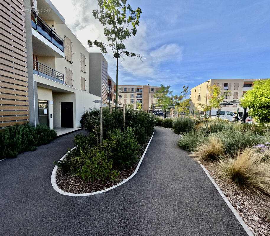 Appartement à HYERES