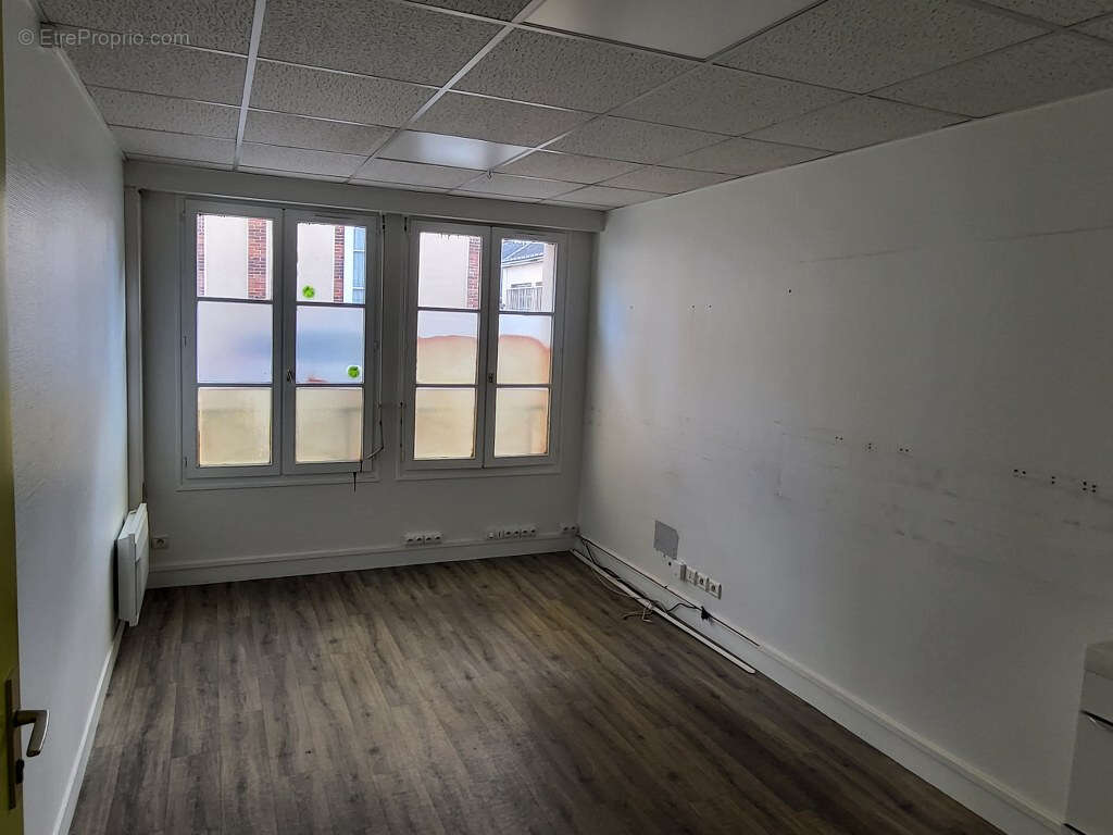 Appartement à EPERNON