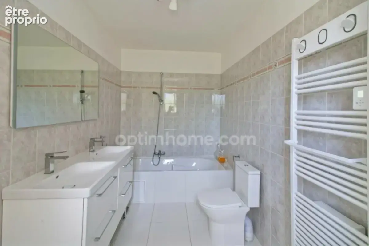 Bassin d'arcachon - la hume – gujan-mestras  maison de plain-pied 190 m²  3/4 chambres + espace indépendant  terrain 1 000 m²+   - photo 9