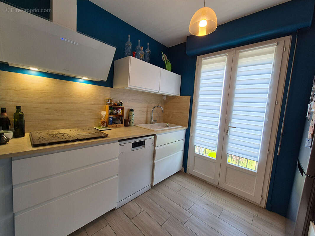 LEMPDES / Appartement à vendre de 61 m² avec terrasse, cave et stationnement ! - photo 7