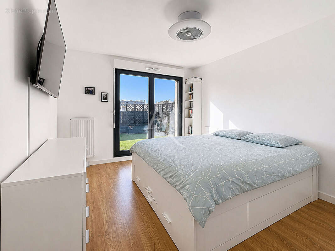 Appartement à COLOMBES