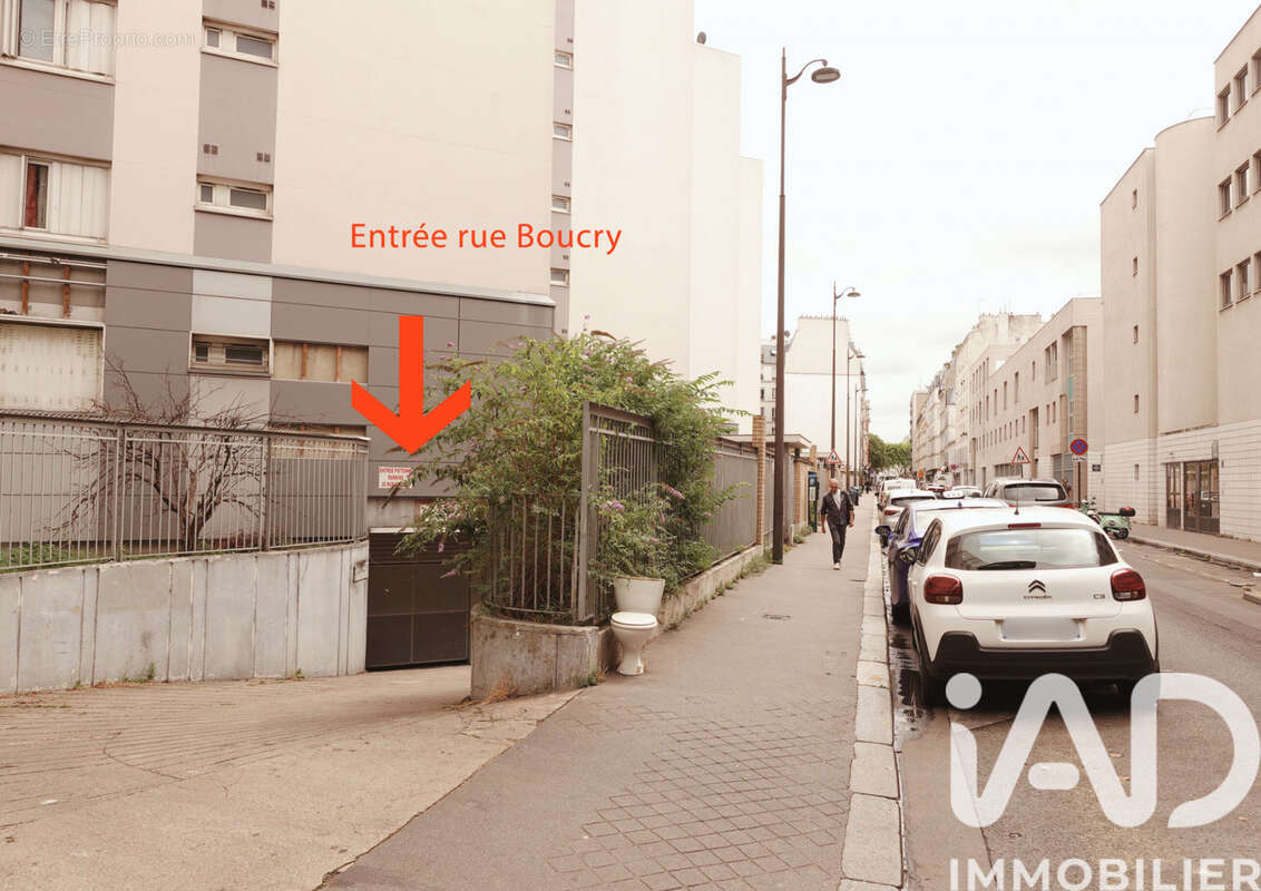 Photo 5 - Parking à PARIS-18E