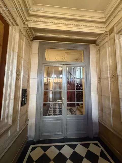 Appartement à PARIS-6E