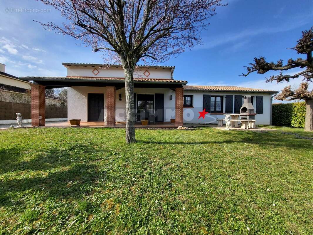 Maison à LAVAUR
