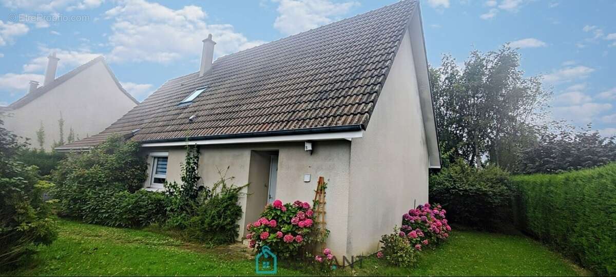 Maison à LE BOSC-ROGER-EN-ROUMOIS