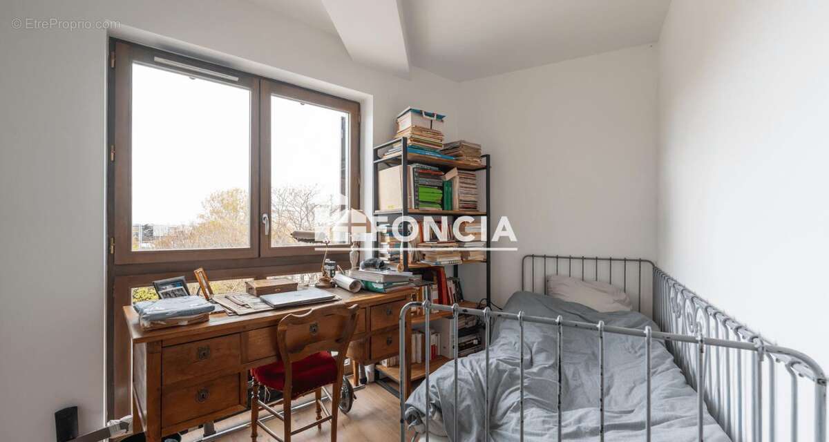 Appartement à NANTERRE