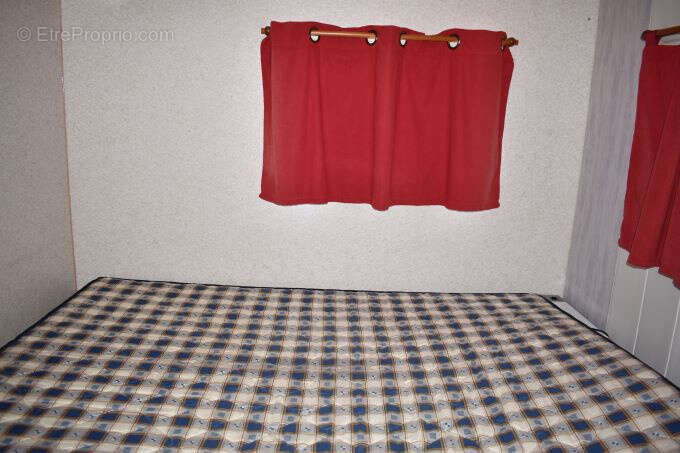 Terrain à SAINT-GEORGES-D&#039;OLERON