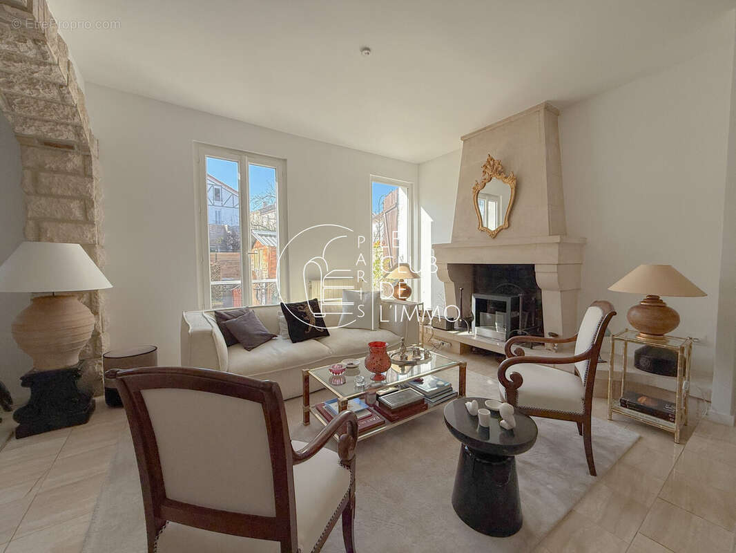 Maison à SAINT-CLOUD