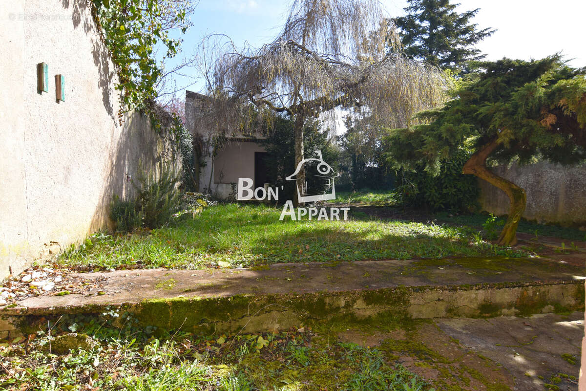 Appartement à SAINTE-MARIE-AUX-CHENES