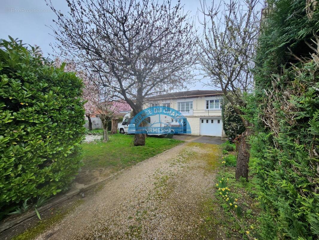 Maison à ORMESSON-SUR-MARNE