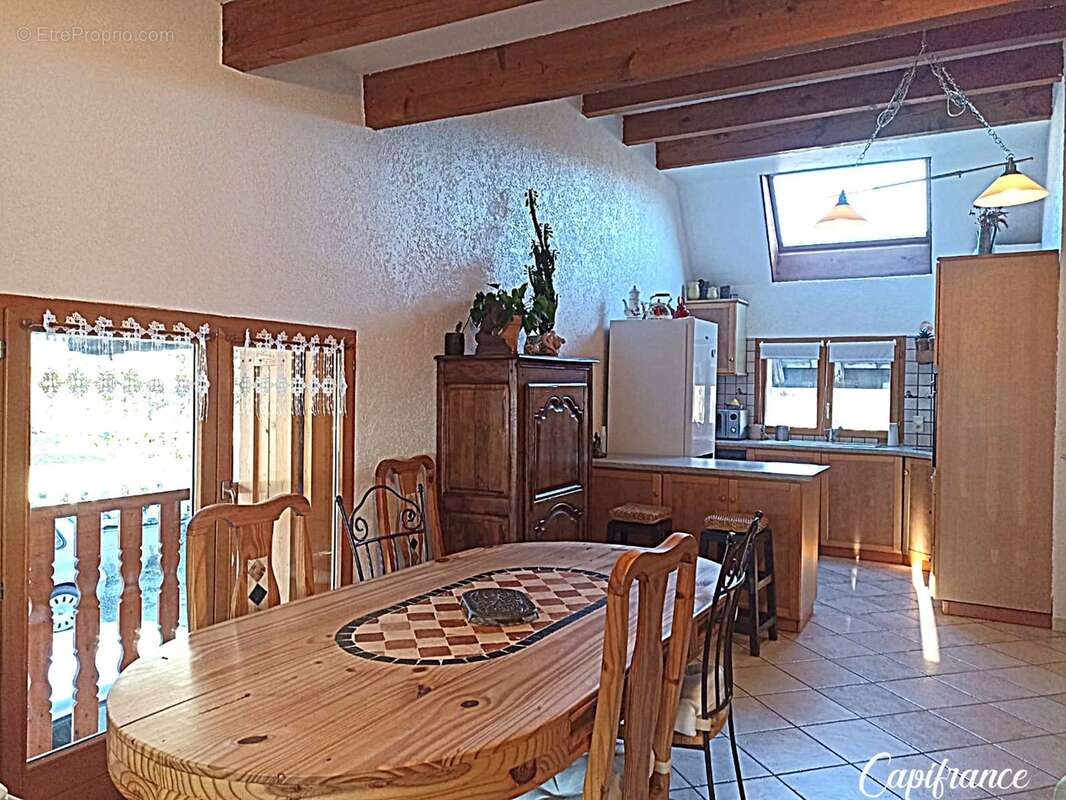 NONGLARD appartement T5_143 m² au sol - photo 7