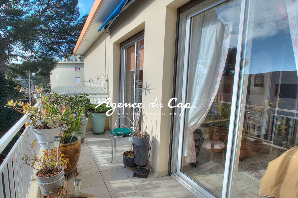 Appartement à SAINT-RAPHAEL