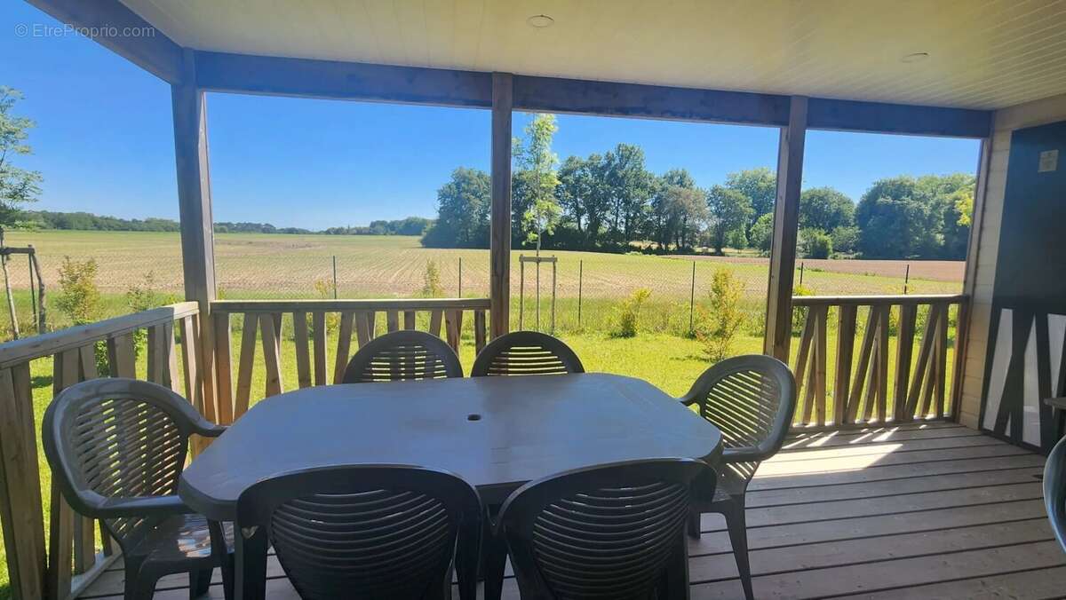 Maison à SAUBRIGUES