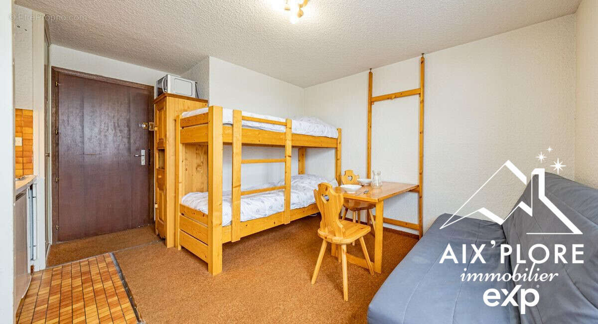 Appartement à SAINT-FRANCOIS-LONGCHAMP