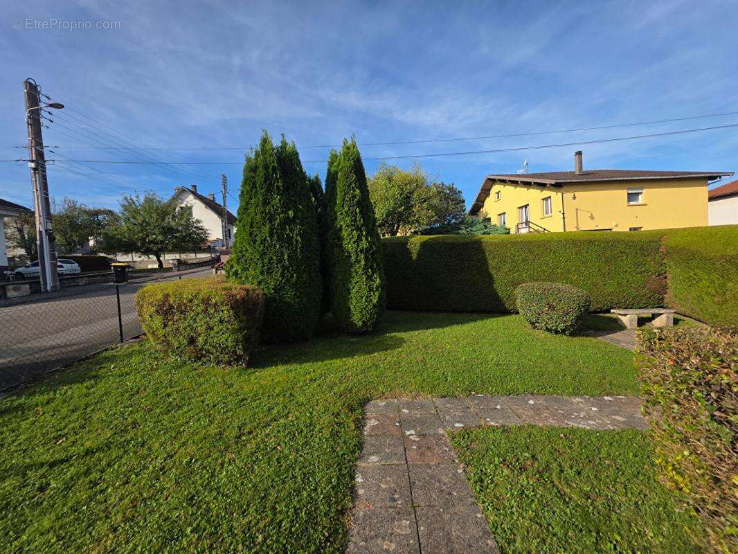 Maison à L&#039;ISLE-SUR-LE-DOUBS
