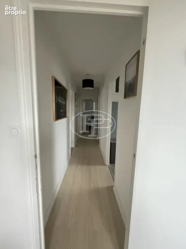Maison 8 pièces 215 m² à vendre à Ploeren (56880) - photo 2