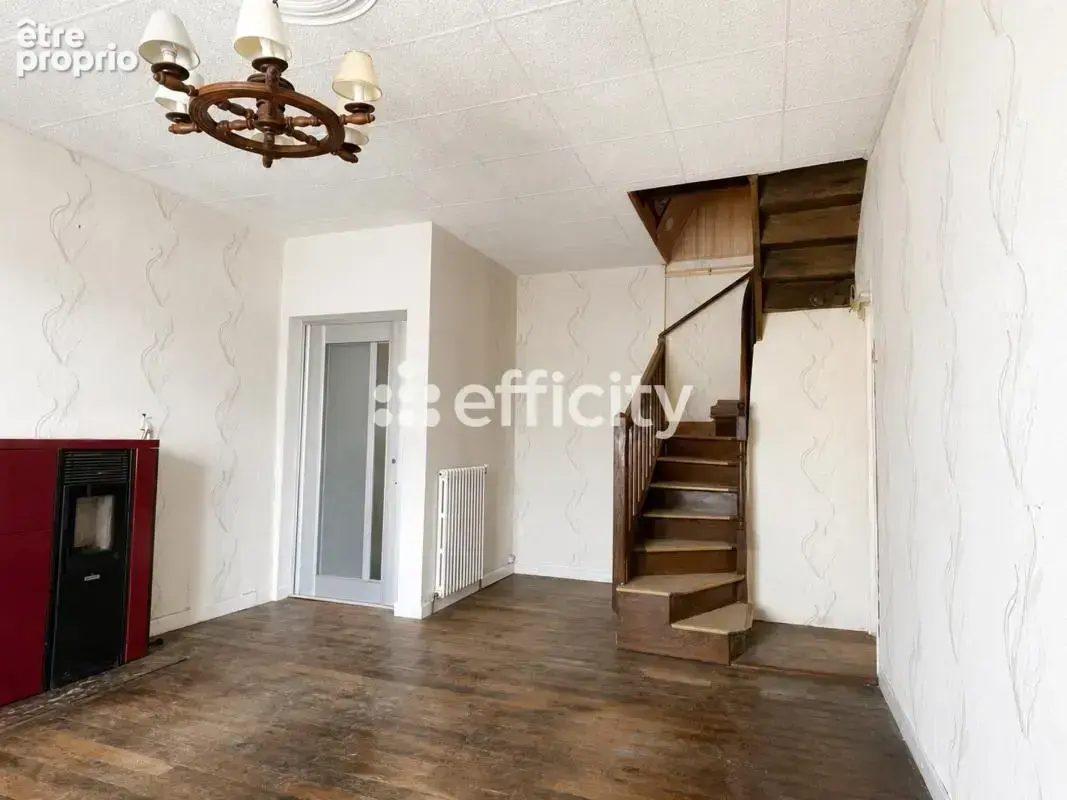 Maison 100 m² à Arconnay  - photo 2
