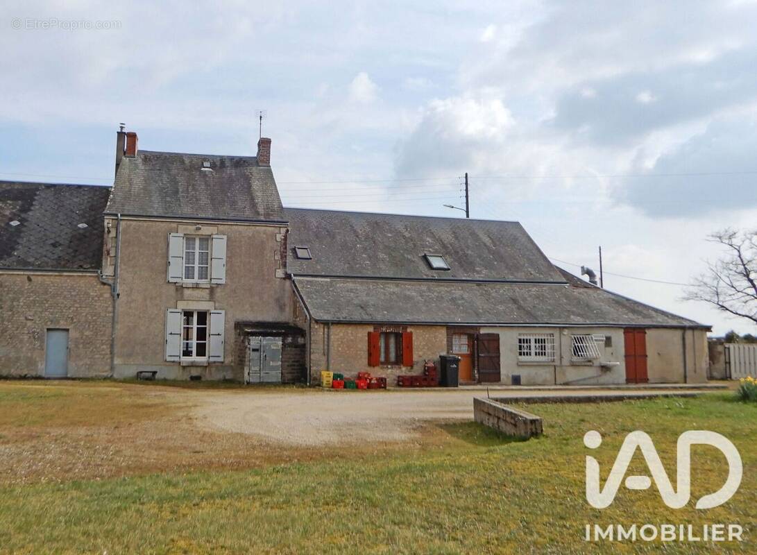 Photo 1 - Maison à VILLERMAIN