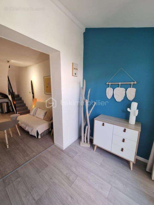 Appartement à BORMES-LES-MIMOSAS