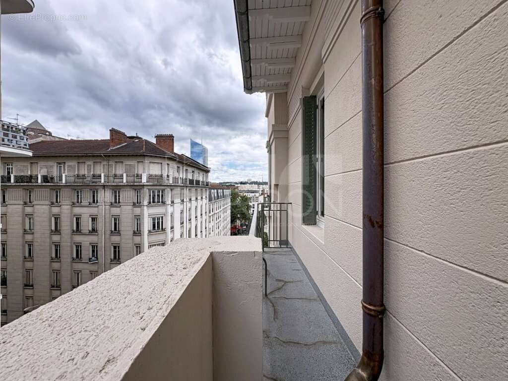 Appartement à LYON-6E