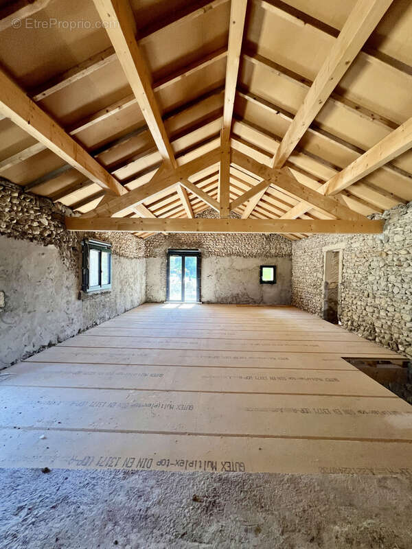 Maison à VISAN