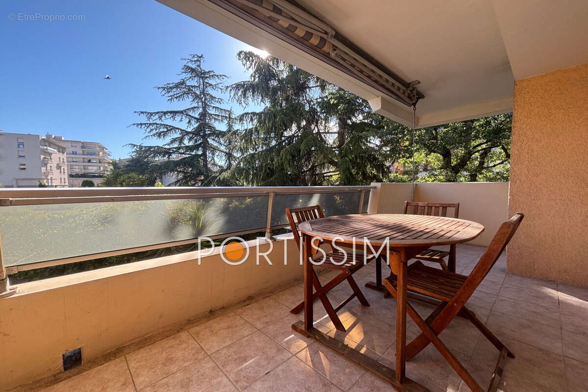 Appartement à CAGNES-SUR-MER