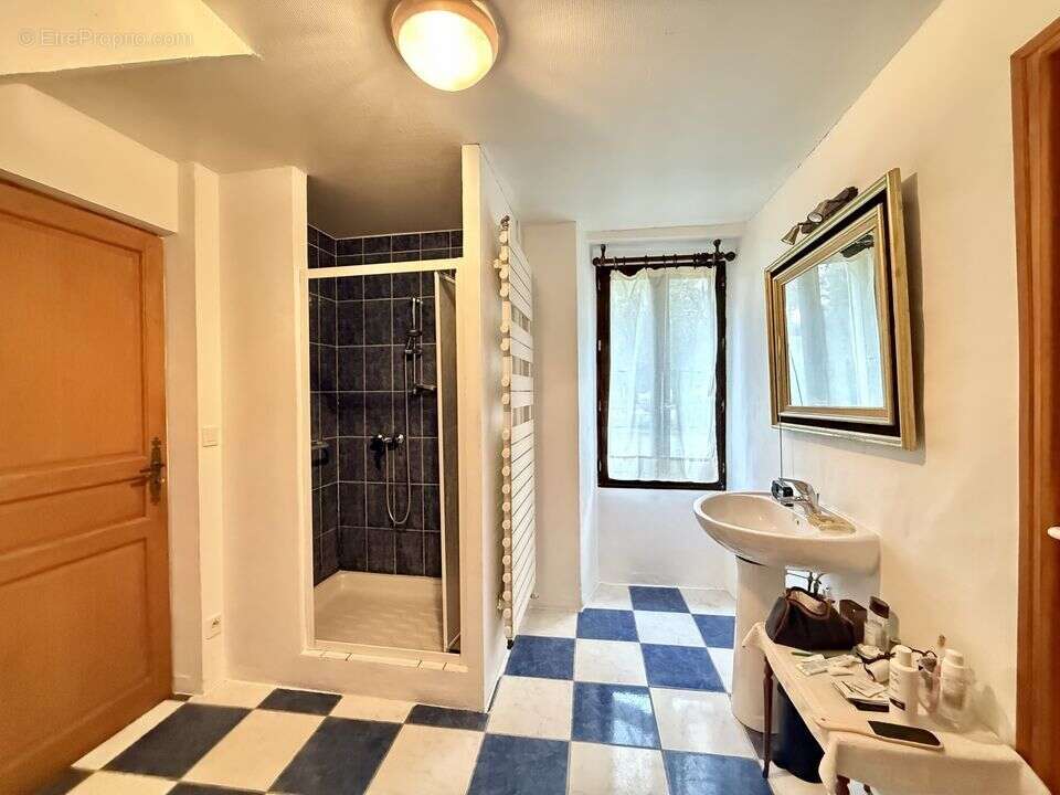 Maison à DONNEMARIE-DONTILLY