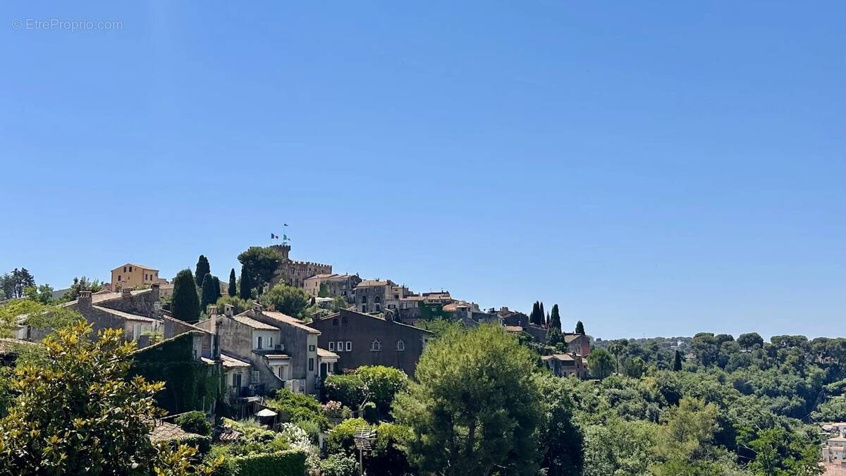 Maison à CAGNES-SUR-MER