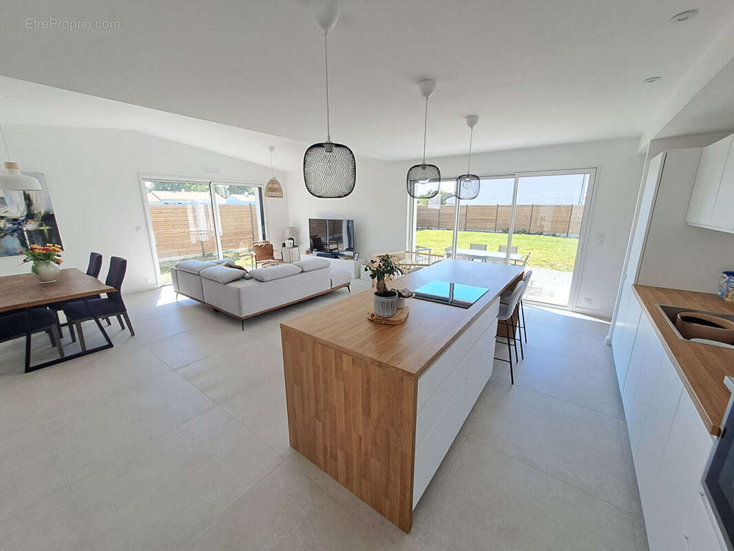 Maison à SALLERTAINE